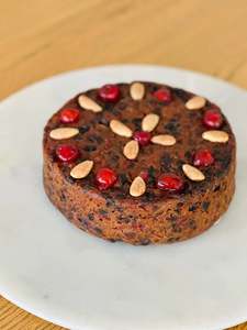 Christmas: Ruth Pretty Christmas Cakes