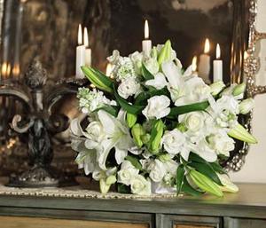 Products: The Classic White Bouquet