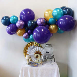 Aladdin Party: A Whole New World Balloon Garland by Pop Balloons