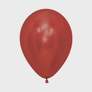 Stranger Things Party: Reflex Crystal Red Balloon