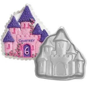 Sofia The First Party: Enchanted Castle Cake Tin Hire