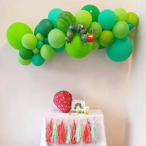 The Very Hungry Caterpillar Party: The Very Hungry Caterpillar Balloon Garland by Pop Balloons
