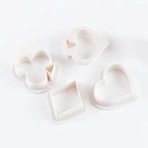 Casino Party: Casino Card Suit Cutter Set