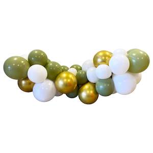 Organic Balloon Garlands Decor: Eucalyptus Balloon Garland Kit - 40 Pkt