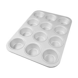 Specialty Cake Tins: Fat Daddio's Muffin Pan - 12 Cavity