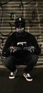 Riding Apparel: ‘Stay Strapped’ or Get Clapped Riding gloves