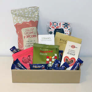 Hampers: Snack Attack