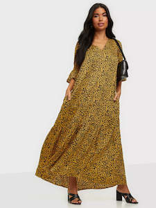 Sale: RÉSUMÉ Usina Midi Dress - Size 36 NZ10