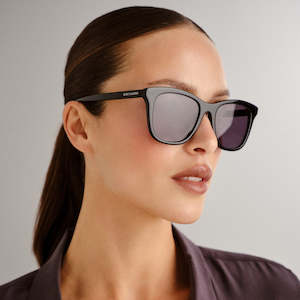 SAINT LAURENT SL 587 Sunglasses - Black