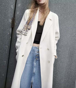 Jackets Coats: ZARA Wool Blend Double Breasted Coat - Ivory SzM