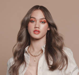 Frontpage 1680731857: BLOW ME AWAY - Blow wave concession with an emerging stylist