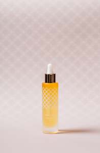 All: Velettà Cleansing Oil