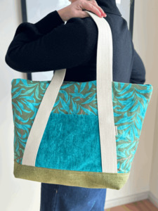B&B City Tote - Teal we meet again - Burlap & Bright
