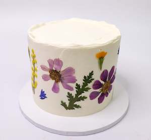 Cake: Pressed flower cake
