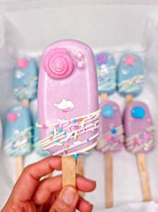 mws_apo_generated: Themed Cakesicles