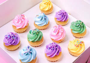 Buttercream Swirl Mini Cupcakes