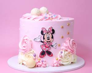 Cakes: Minnie Mouse Cake