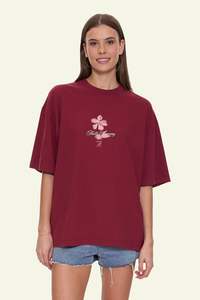 Full Bloom O.S Tee - Pomegranate