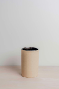 Ceramics: Ceramic Vase - 15cm - Black Glaze