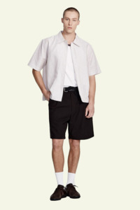 Pleat Front Short - Black