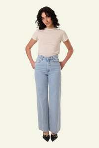 Holly Stretch Jean: Holly Stretch Jean - Ageless Blue