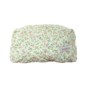 Frontpage: Grace Carry All Bag in Secret Garden