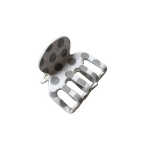 All: Sam Claw Clip in Chia Pudding