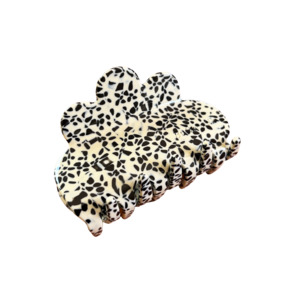 Jackie Claw Clip in Vanilla Bean