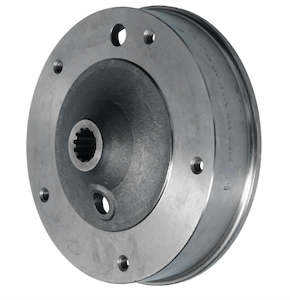 Carmann Ghia: BRAKE DRUM REAR, 5 STUD - Beetle/Ghia 1951 to 1957