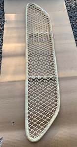 PARCEL TRAY, UNDER DASH - T3