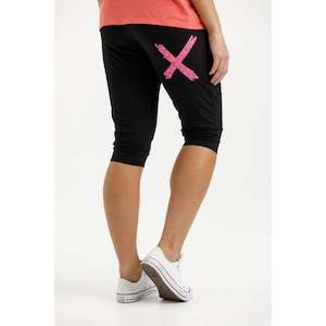 clothing: 3/4 Apartment pants black with sunset floral