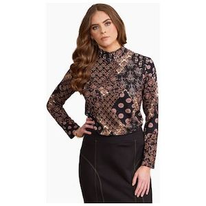 long sleeve round neck Halo