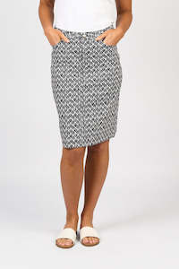 Skirts: printed lightweight skirt fan