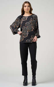 Wood rose top black multi