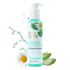 Cleansers: Vitamin E + Aloe Vera 3 in 1 Jelly Oil Cleanser