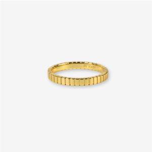 Bel e Viv Ridged Ring