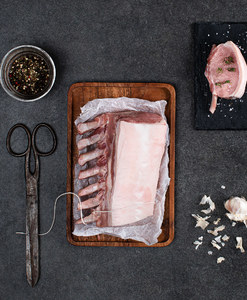 Heritage Pork Rack (Rind On)