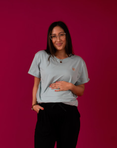 Breastfeeding T-Shirt - Charlotte Tee Pistachio