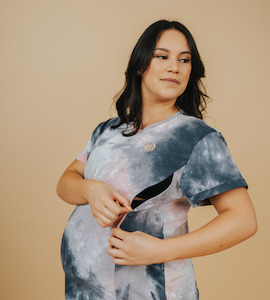 Breastfeeding T-Shirt - Charlotte Tee