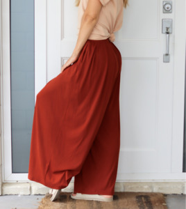 Wide Leg Ribbed Pants