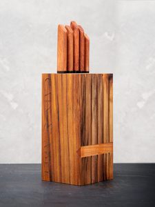 Frontpage: Knife Block