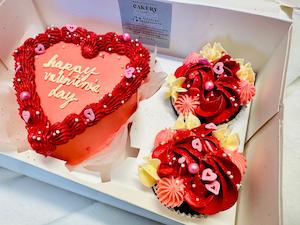 Valentine Special: Valentine’s Day Bento Cake with Regular Cupcakes