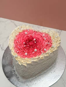 Valentine Special: Valentine Rosette Heart Cake