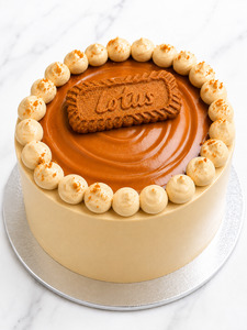 Biscoff cake (LynnMall)