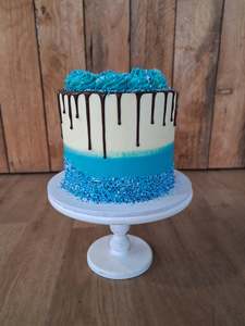 The timeless drip cake