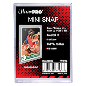 Accessories: Mini Snap Card Holder