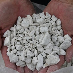 Birdfeeders — California Home & Garden: California White Chip 20L - California Home & Garden