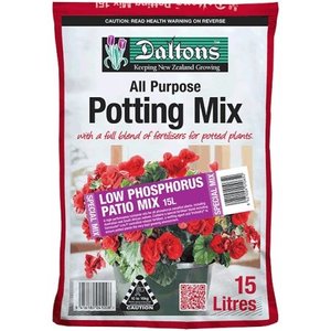 Birdfeeders — California Home & Garden: Daltons Low Phosphorus Mix 15L - California Home & Garden