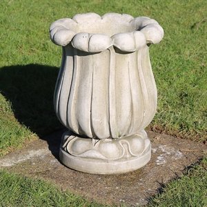 Dragonstone Buriton Vase - California Home & Garden