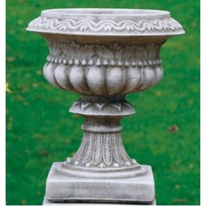 Birdfeeders — California Home & Garden: Dragonstone Moreton Urn - California Home & Garden